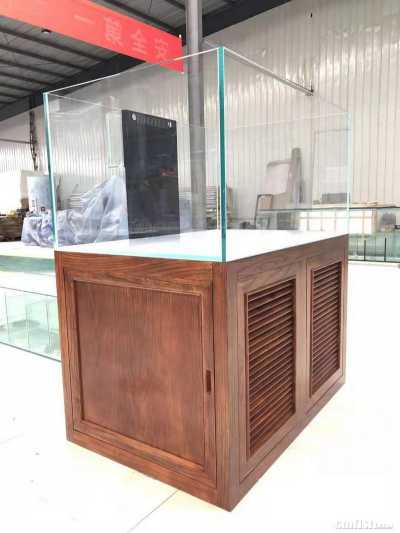 221945kj1j82ahot8xc2si.jpg