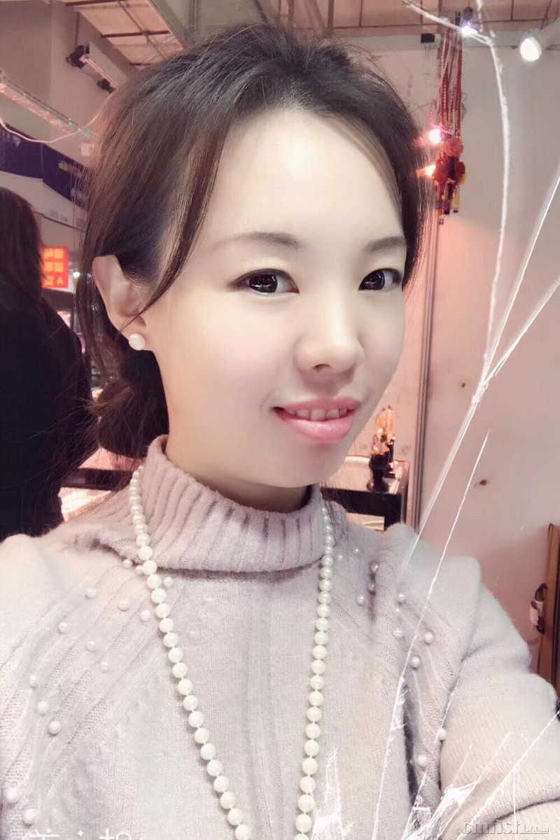 �������Ů�Ĵ����뺣��