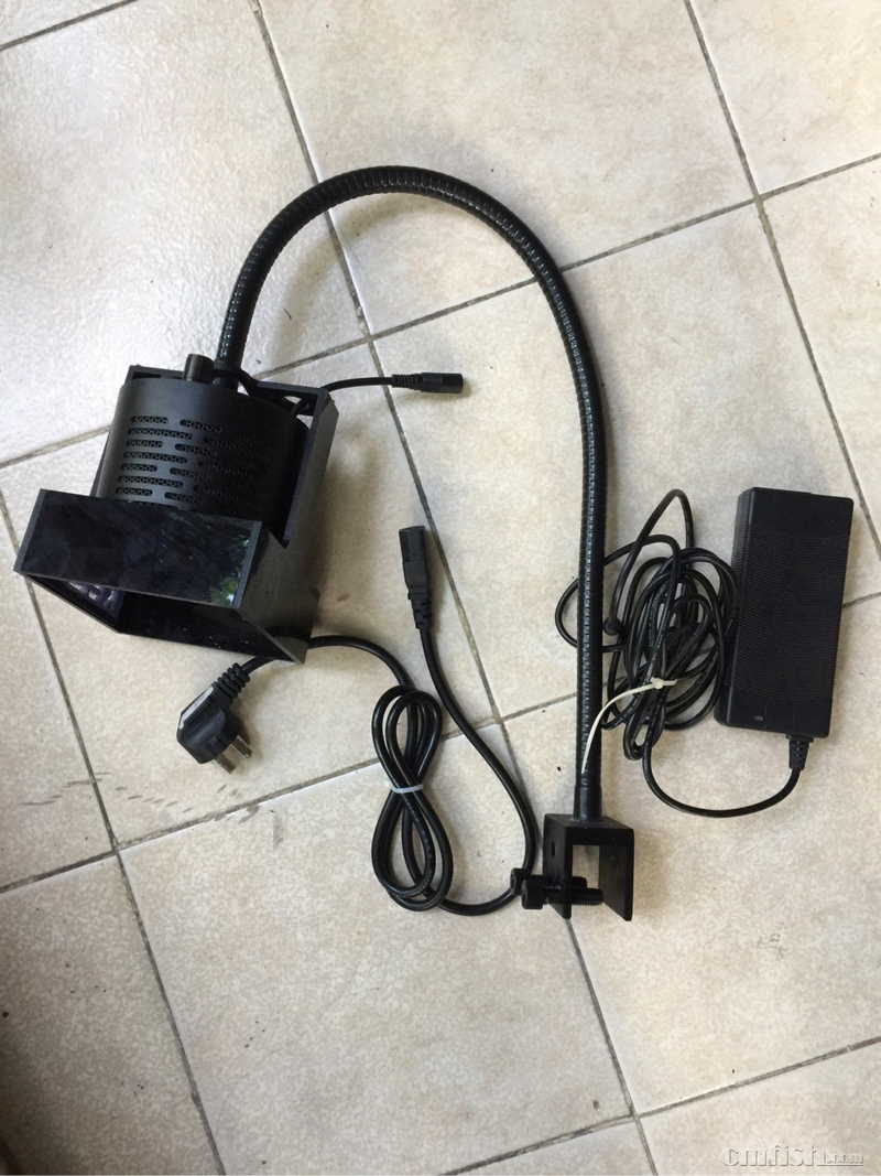 出盏kelo灯1年半 750 花地交易或自提