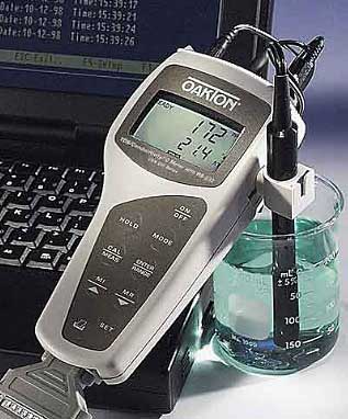ͼ3��Oakton Con 200 conductivity meter.jpg